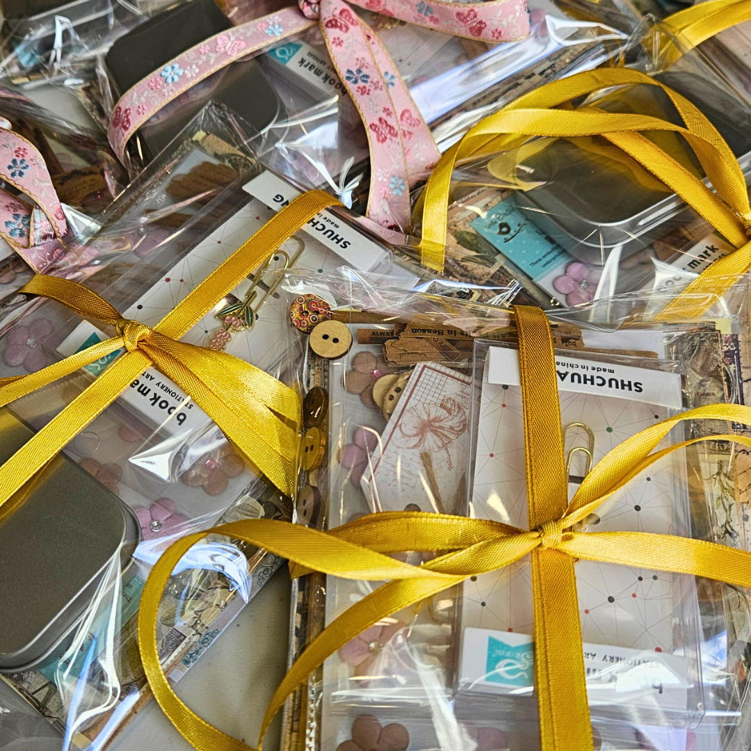 Beginner Junk Journaling Papercraft Mystery Box (80 piece) + BONUS-Rachel The Turtle Journal