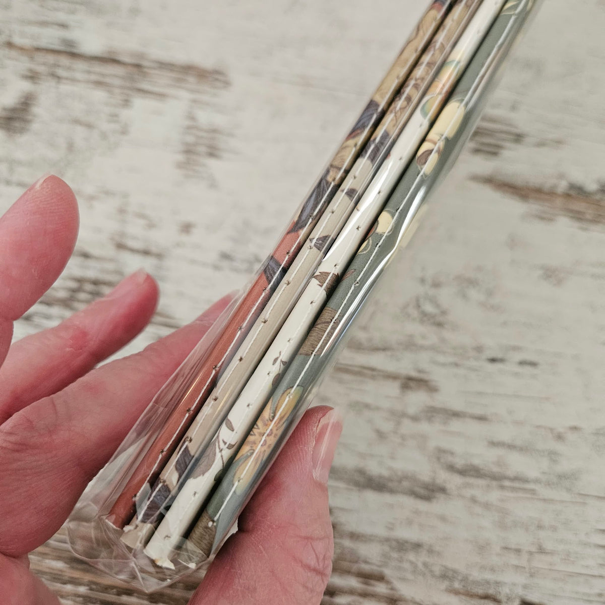 Floral Kraft Traveller’s Journal Bundle (4 pack)