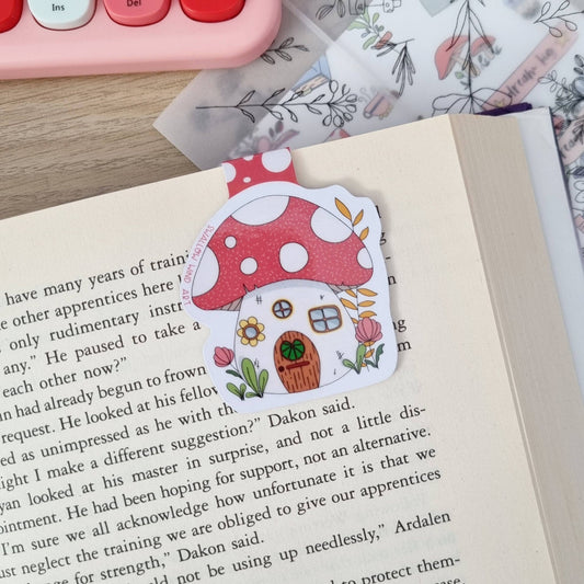 Magnetic Bookmark - Mushroom House (1 piece) Swallow Art Wind