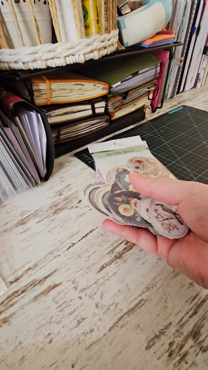 Vintage Bloom Cameo Sticker Sets (40 piece)